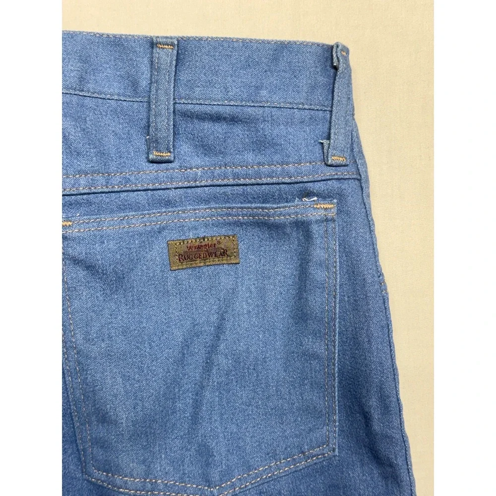 Wrangler Rugged Wear Jeans 34x30 Blue Denim Straight Leg Vintage Made in USA